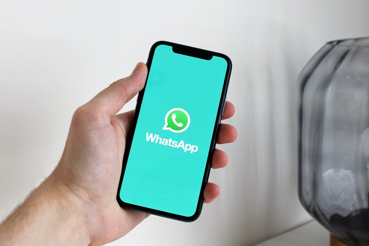 Aplikasi untuk Mengubah Tema WhatsApp